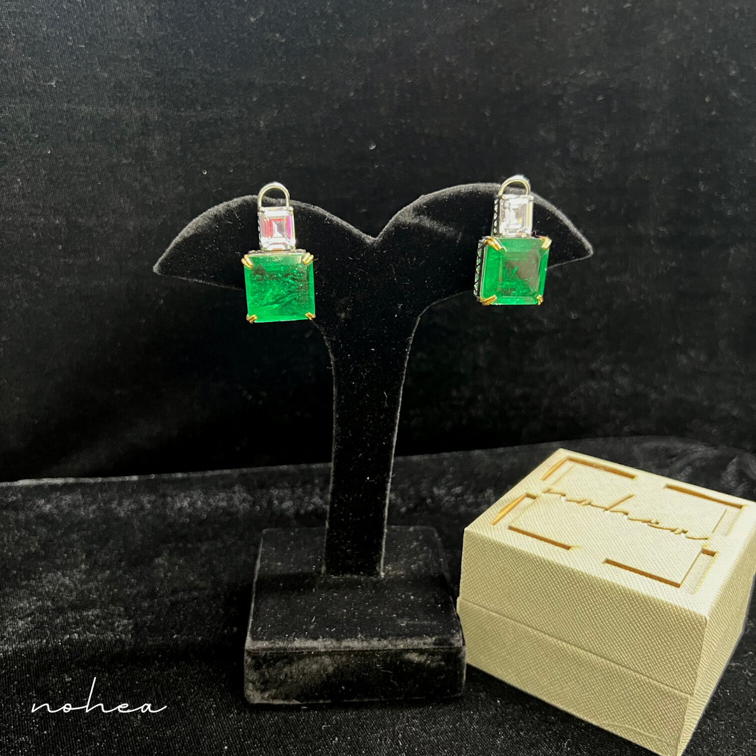 Green Svelte Earrings