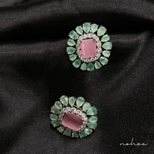 Isa Stud Earrings