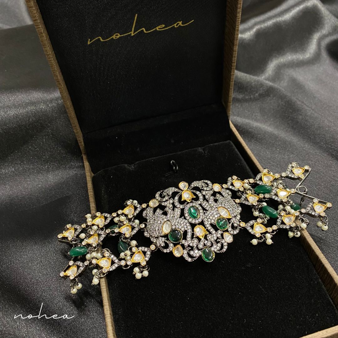 Vintage Diamanté Green Kada