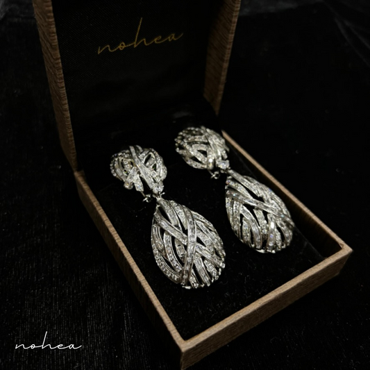 Carine Silhouette Earrings