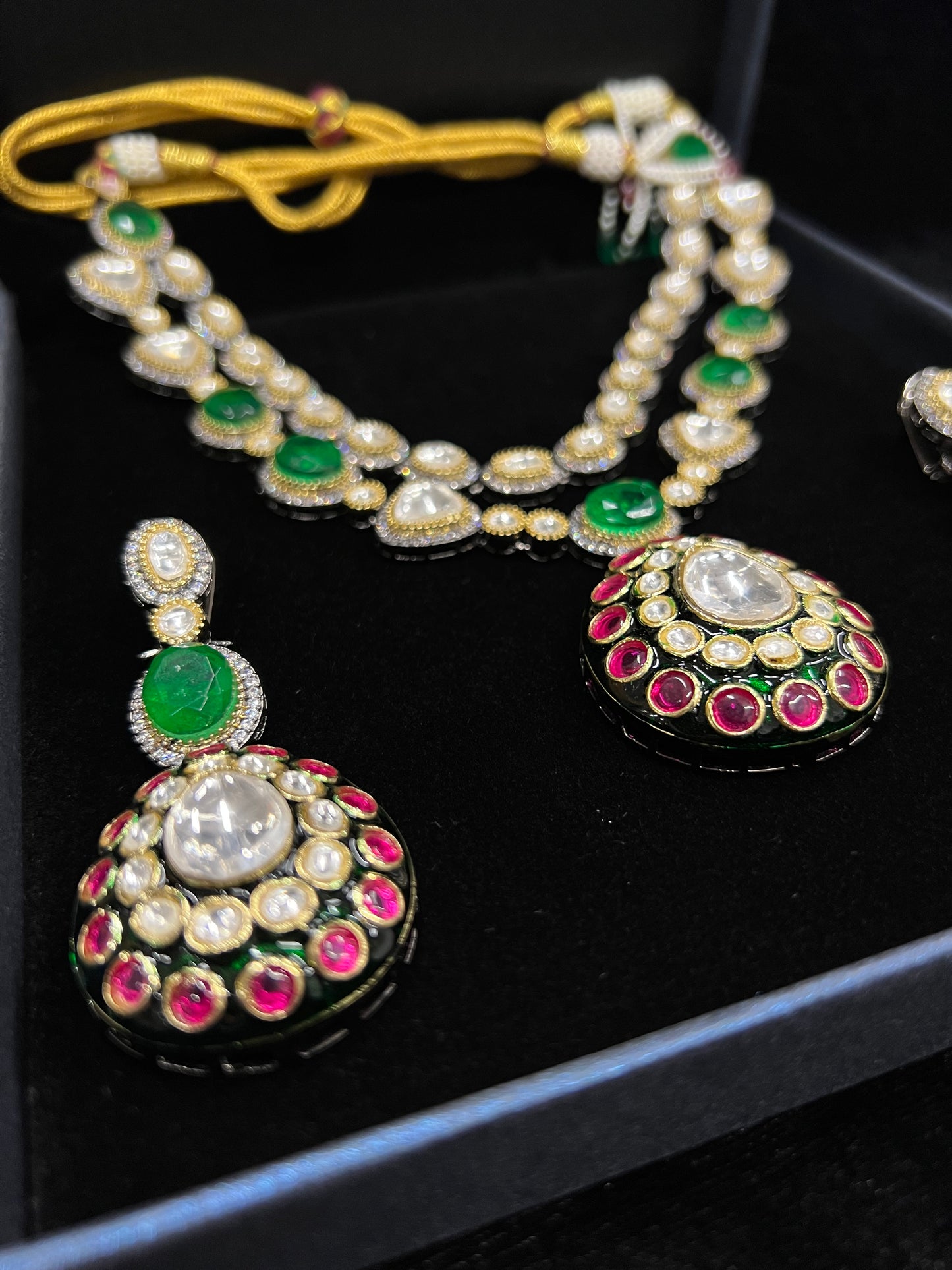 Azalea Polki Jewellery Set